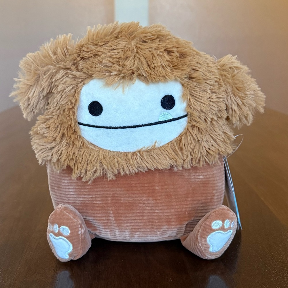 NWT Benny the brown corduroy bigfoot squishmallow